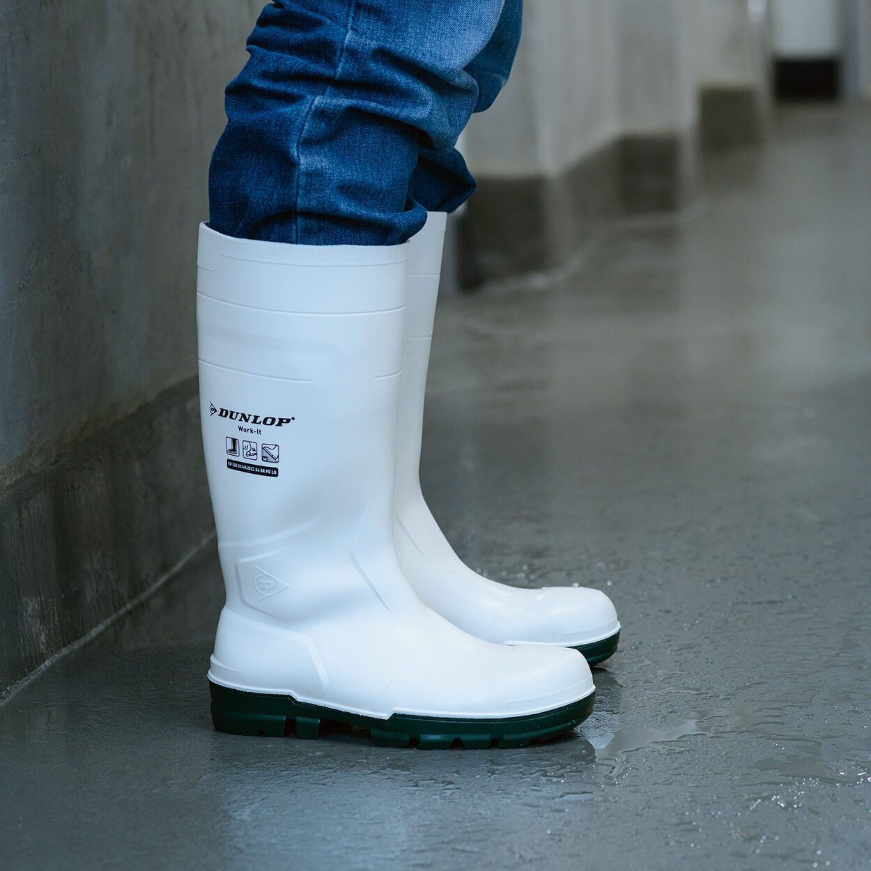 galotses-erhgasias-dunlop-work-it-s4-sr-fo-lg-white