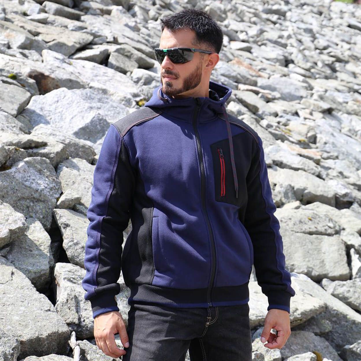 zaceta-erhgasias-revolt-20-dark-blue-black